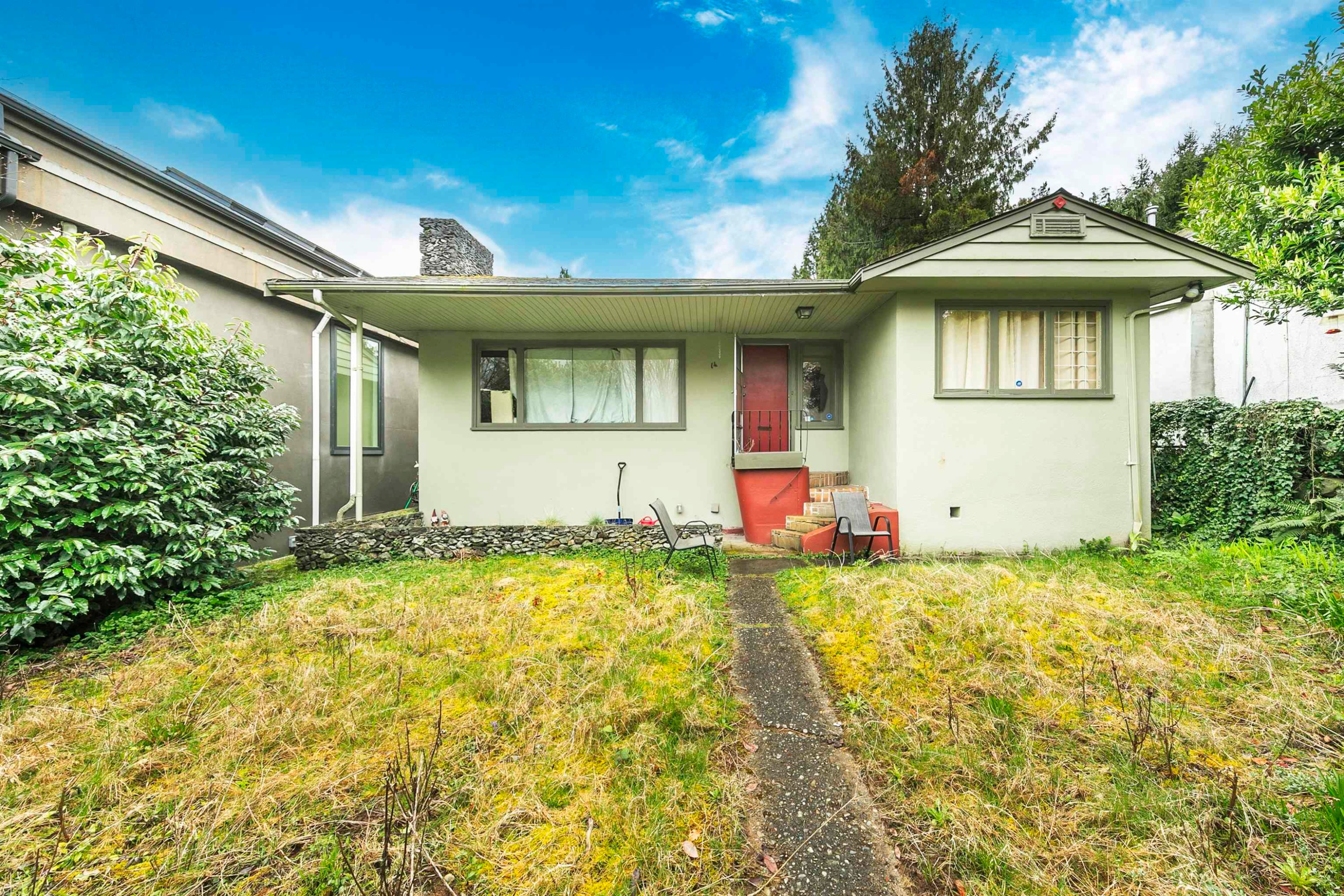 14 37Th Avenue W, Vancouver, BC