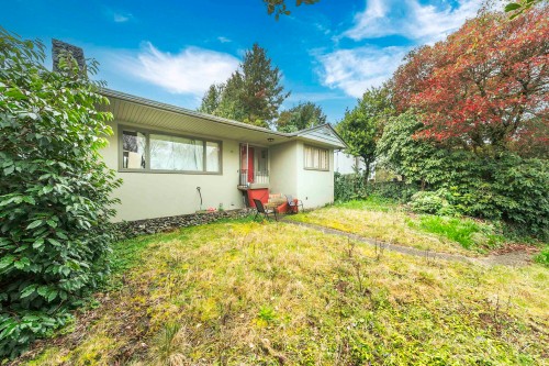 14 37Th Avenue W, Vancouver, BC 