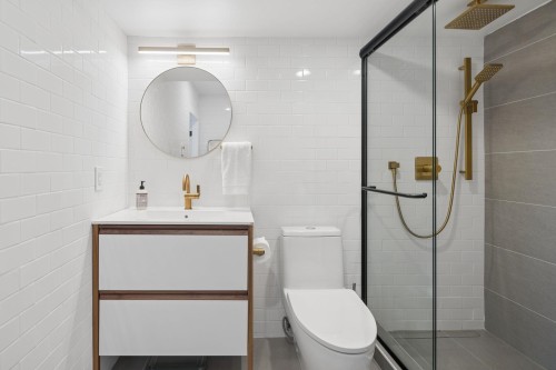 3137 24Th Avenue W, Vancouver, BC 