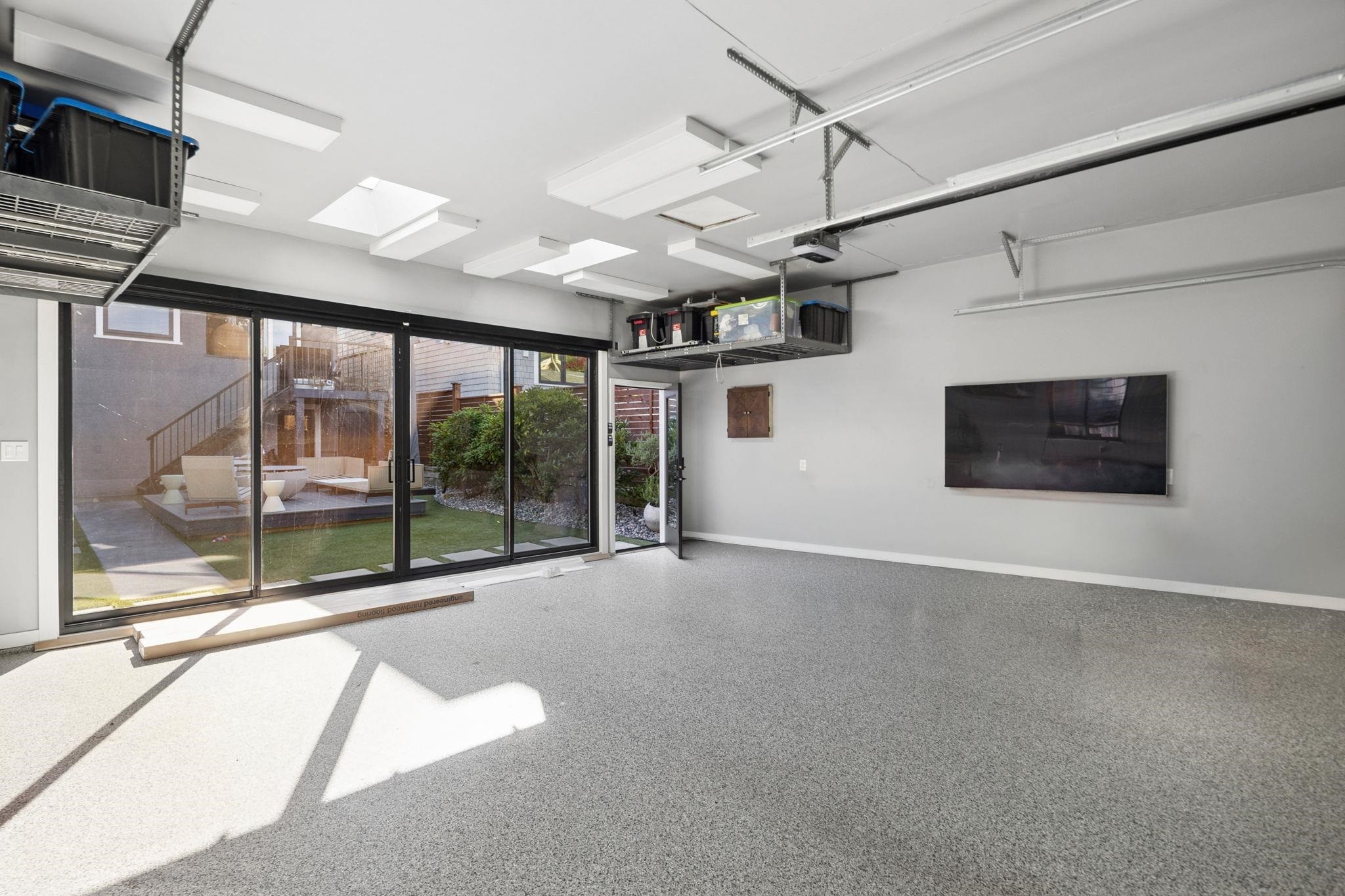3137 24Th Avenue W, Vancouver, BC
