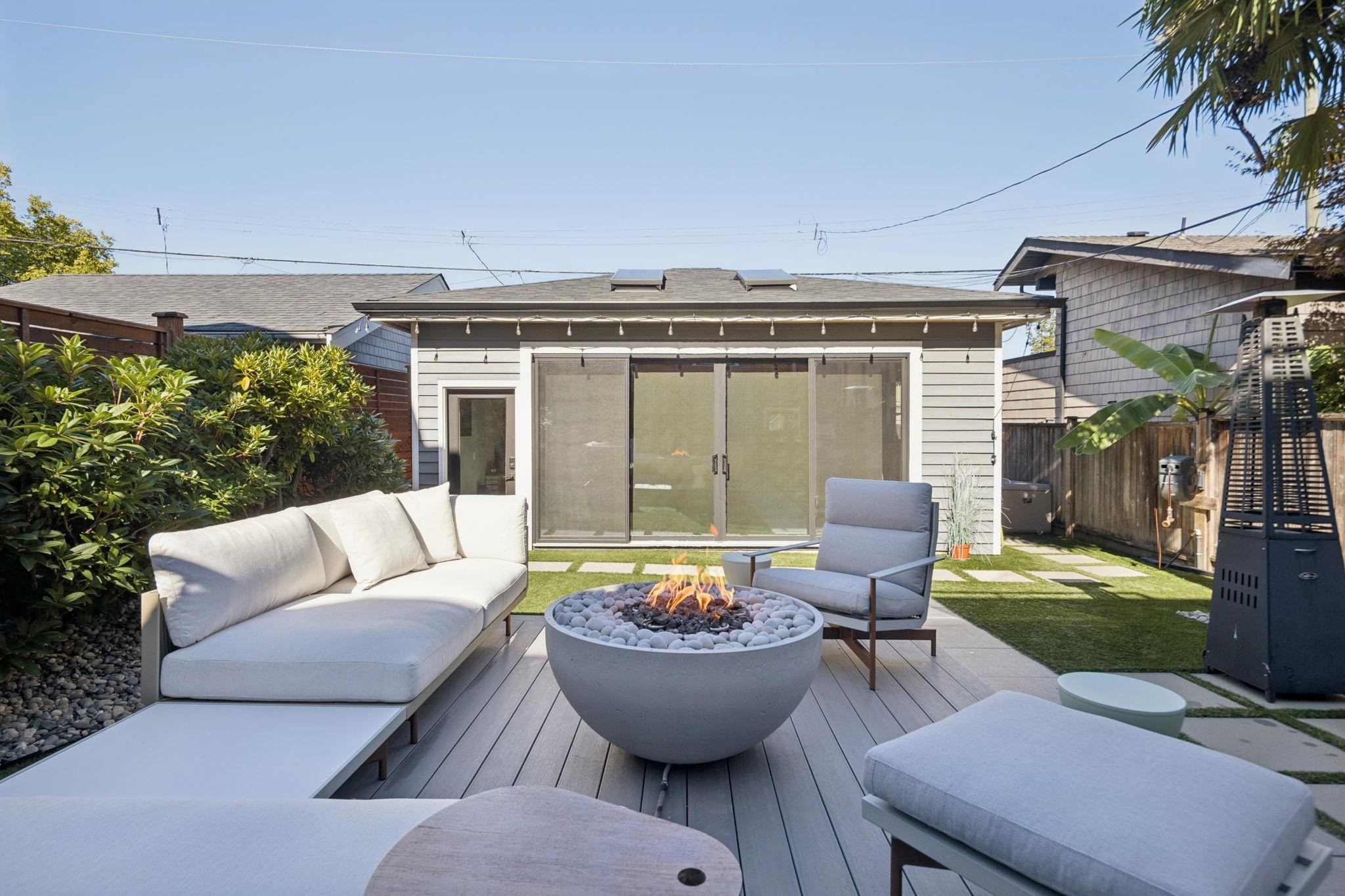 3137 24Th Avenue W, Vancouver, BC