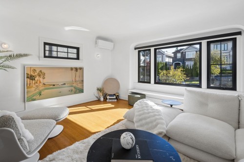 3137 24Th Avenue W, Vancouver, BC 
