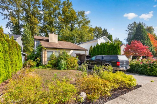 19765 Wildcrest Avenue  Pitt Meadows, BC V3Y 1M3
