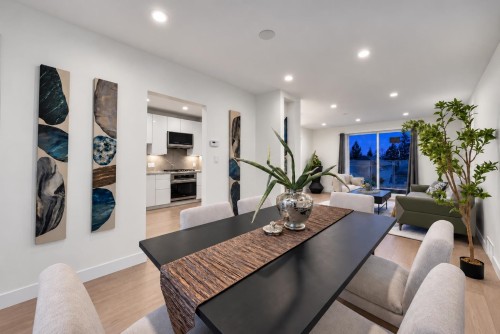 238 28Th Street E, North Vancouver, BC 