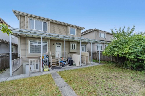 725 61St Avenue W, Vancouver, BC 