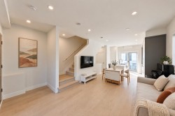 7669 Granville Street  Vancouver, BC V6P 4Y8