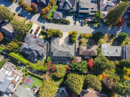 966 Beaumont Drive, North Vancouver, BC 