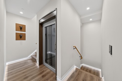2863 King Edward Avenue W, Vancouver, BC 