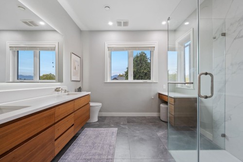 3475 24Th Avenue W, Vancouver, BC 
