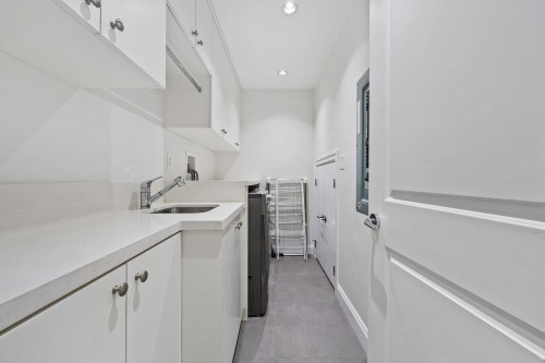 3475 24Th Avenue W, Vancouver, BC 