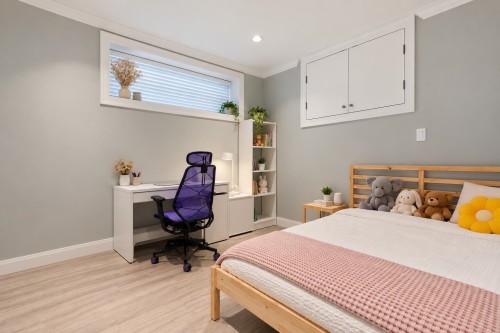 3475 24Th Avenue W, Vancouver, BC 