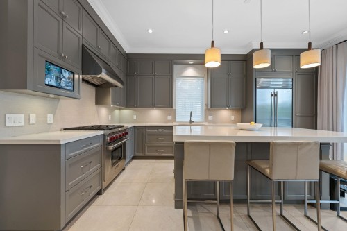 3475 24Th Avenue W, Vancouver, BC 