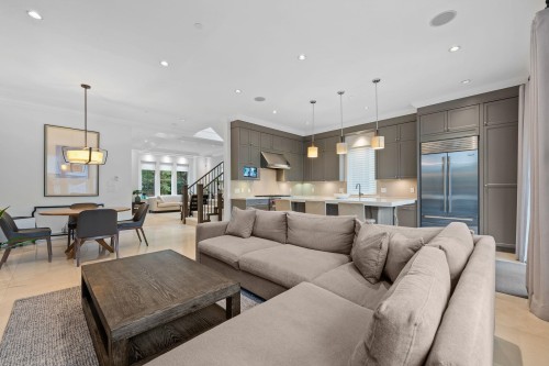 3475 24Th Avenue W, Vancouver, BC 