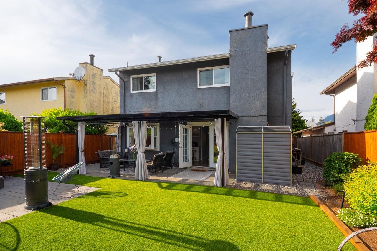 3216 Savary Avenue, Coquitlam, BC