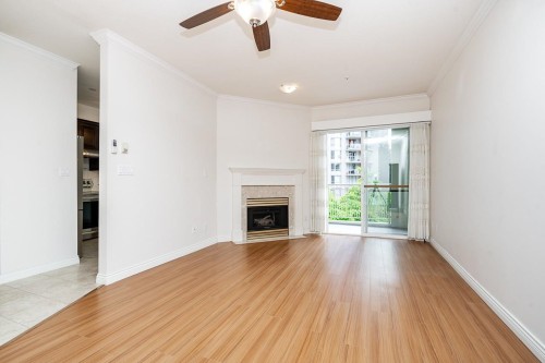 312-3098 Guildford Way  Coquitlam, BC V3B 7W8