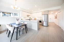 202-2277 Hawthorne Avenue  Port Coquitlam, BC V3C 1W7