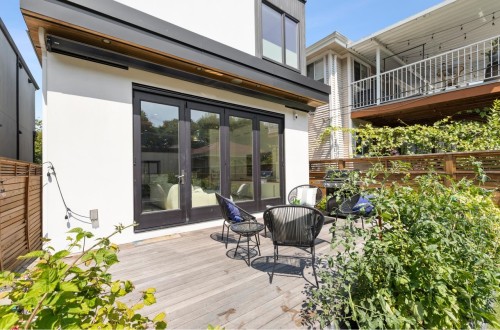 506 18Th Avenue E, Vancouver, BC 