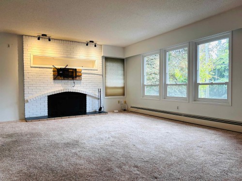 1404 Winslow Avenue, Coquitlam, BC 