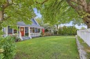 121 27Th Street E, North Vancouver, BC 