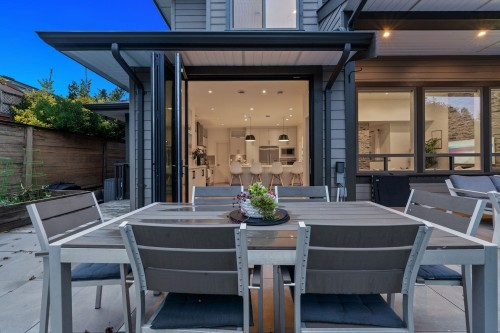 2775 Lyndene Road, North Vancouver, BC 