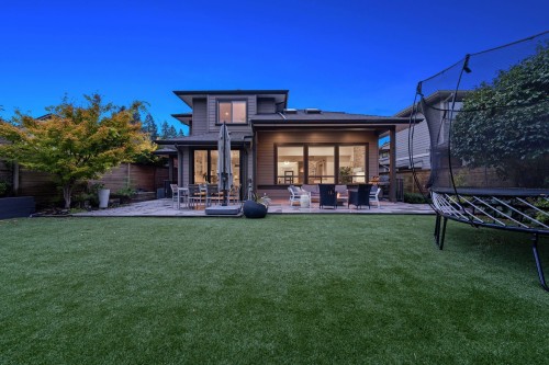 2775 Lyndene Road, North Vancouver, BC 