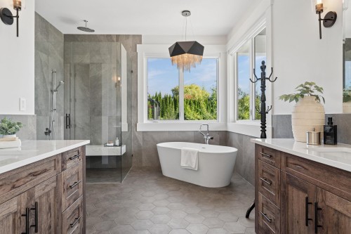 7628 Steveston Highway, Richmond, BC 