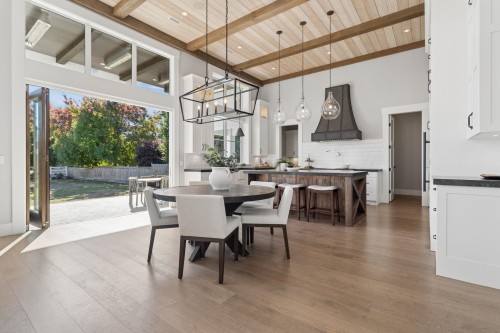 7628 Steveston Highway, Richmond, BC 