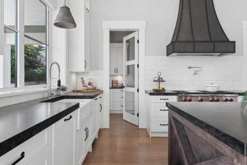 7628 Steveston Highway, Richmond, BC 