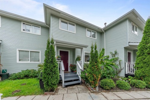 2-8745 Government Street  Burnaby, BC V3N 4G9
