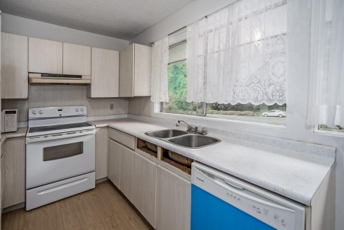 1924 Highview Place, Port Moody, BC 