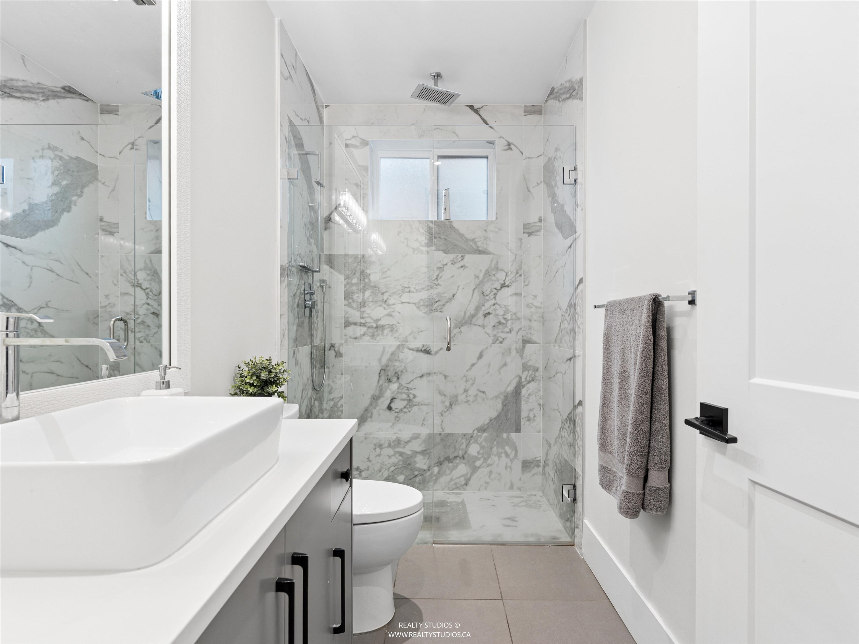797 18Th Avenue E, Vancouver, BC