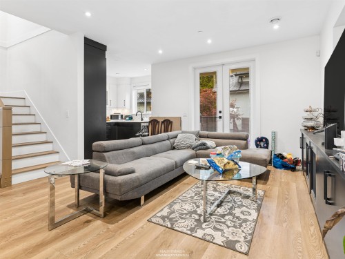 797 18Th Avenue E, Vancouver, BC 