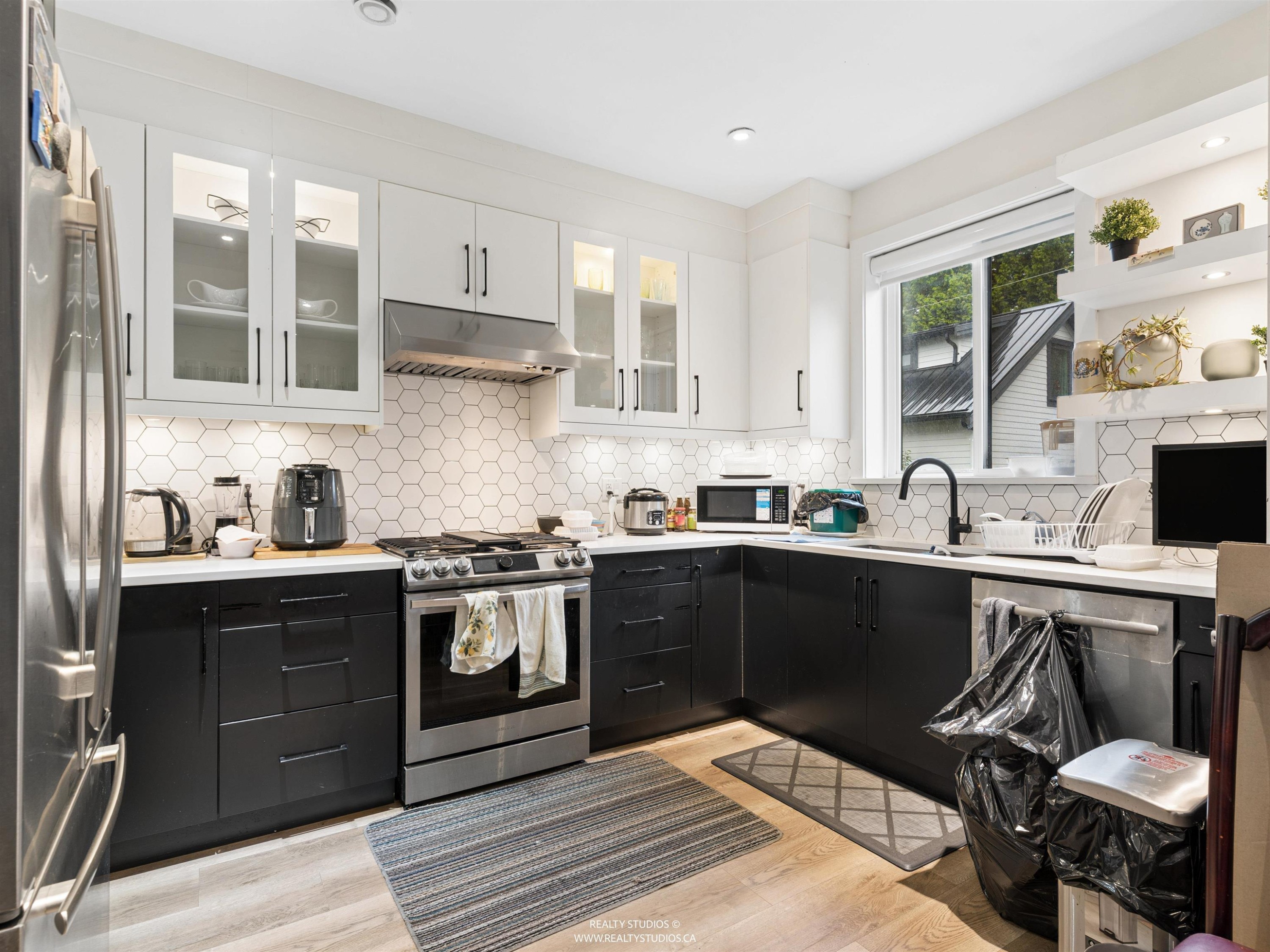 797 18Th Avenue E, Vancouver, BC