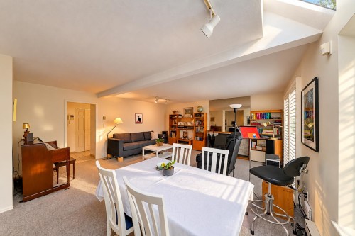 1919 Creelman Avenue, Vancouver, BC 