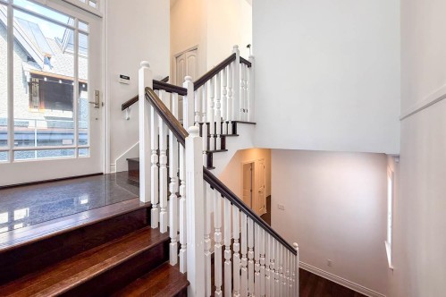 2307 Marine Drive, West Vancouver, BC 