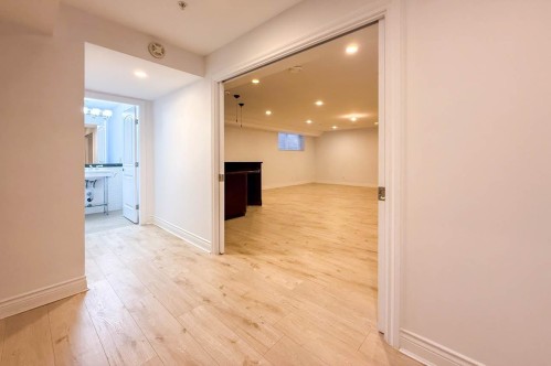 2307 Marine Drive, West Vancouver, BC 