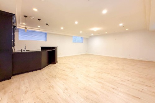 2307 Marine Drive, West Vancouver, BC 