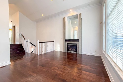 2307 Marine Drive, West Vancouver, BC 