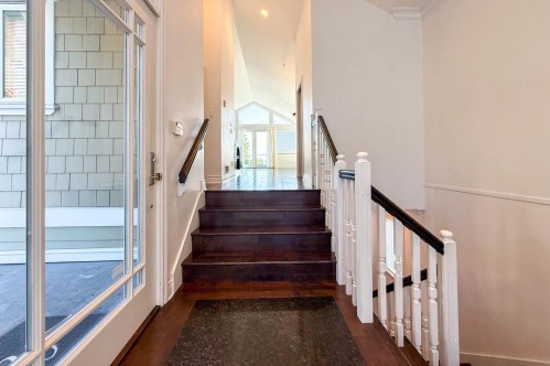 2307 Marine Drive, West Vancouver, BC 