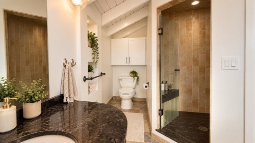 1098 Hillside Road, West Vancouver, BC 