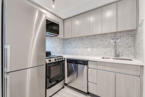 1429 Haro Street, Vancouver, BC 