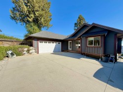 496 Spyglass Place Gibsons, BC V0N 1V9