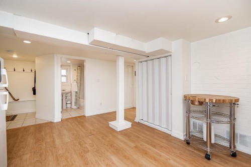 3415 Dundas Street, Vancouver, BC 