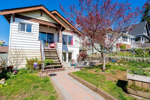 3415 Dundas Street, Vancouver, BC 