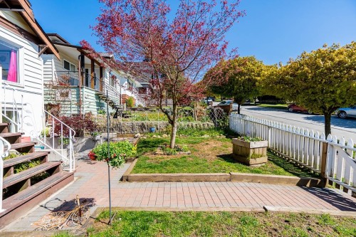 3415 Dundas Street, Vancouver, BC 
