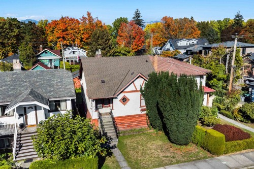3433 12Th Avenue W, Vancouver, BC 