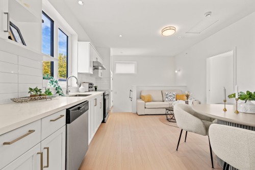 5079 Elgin Street, Vancouver, BC 