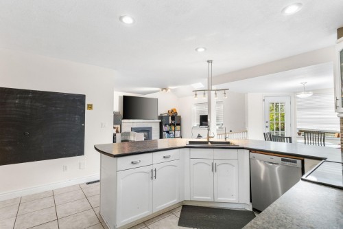1147 Earls Court, Port Coquitlam, BC 