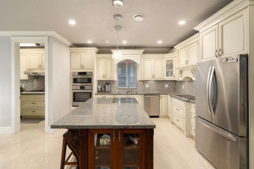 5011 Colbeck Road, Richmond, BC 