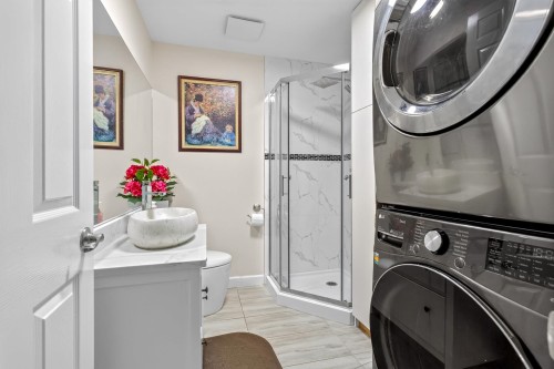 1599 Plateau Crescent, Coquitlam, BC 